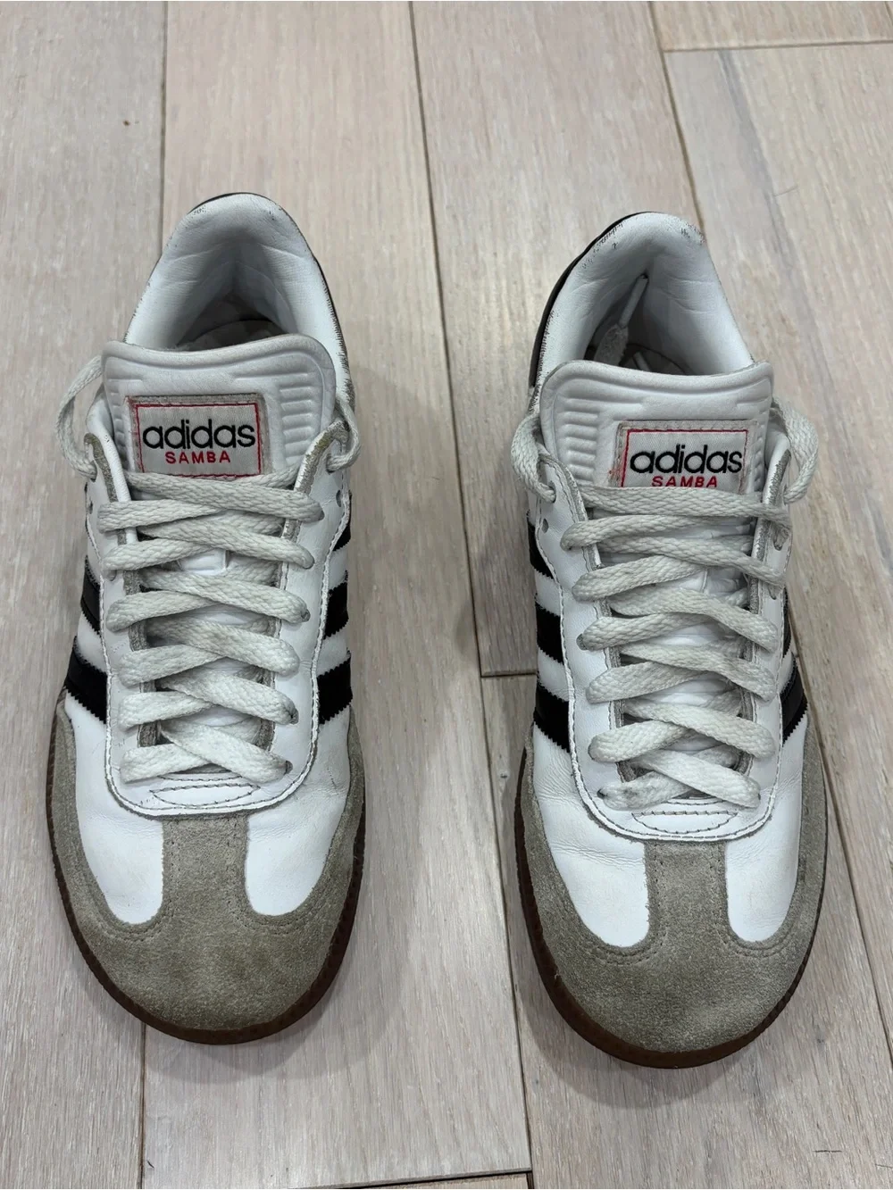 Adidas Samba shoes, classic white, size (2.5 US little kids) USED